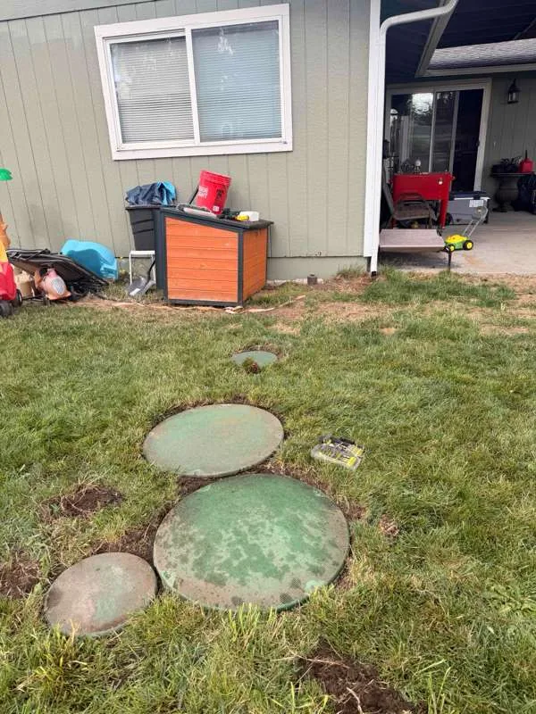 The lids back on and the garden left tidy at the end of the visit.